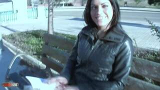 Junge südamerikanische Vania Rodriguez im Freien ficken Video